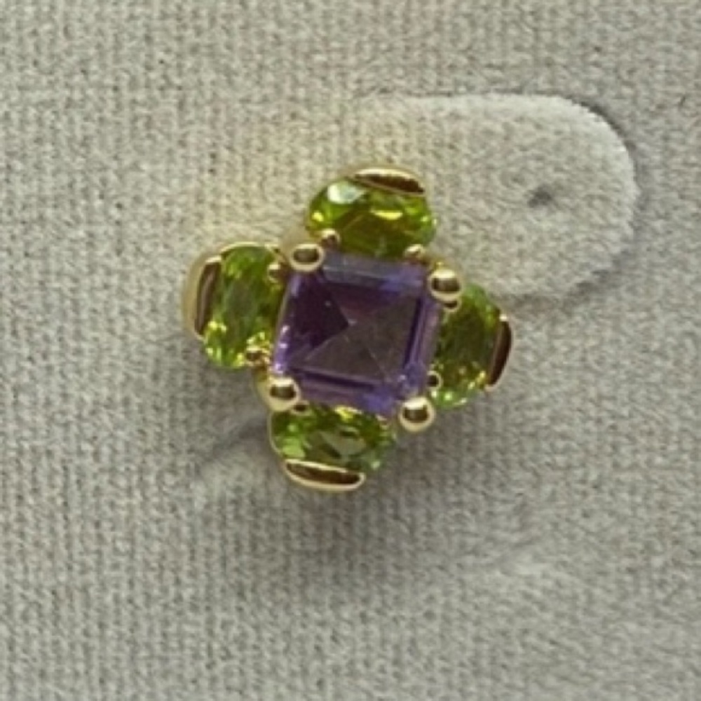 Gold tone CZ pierced earrings. NWT.